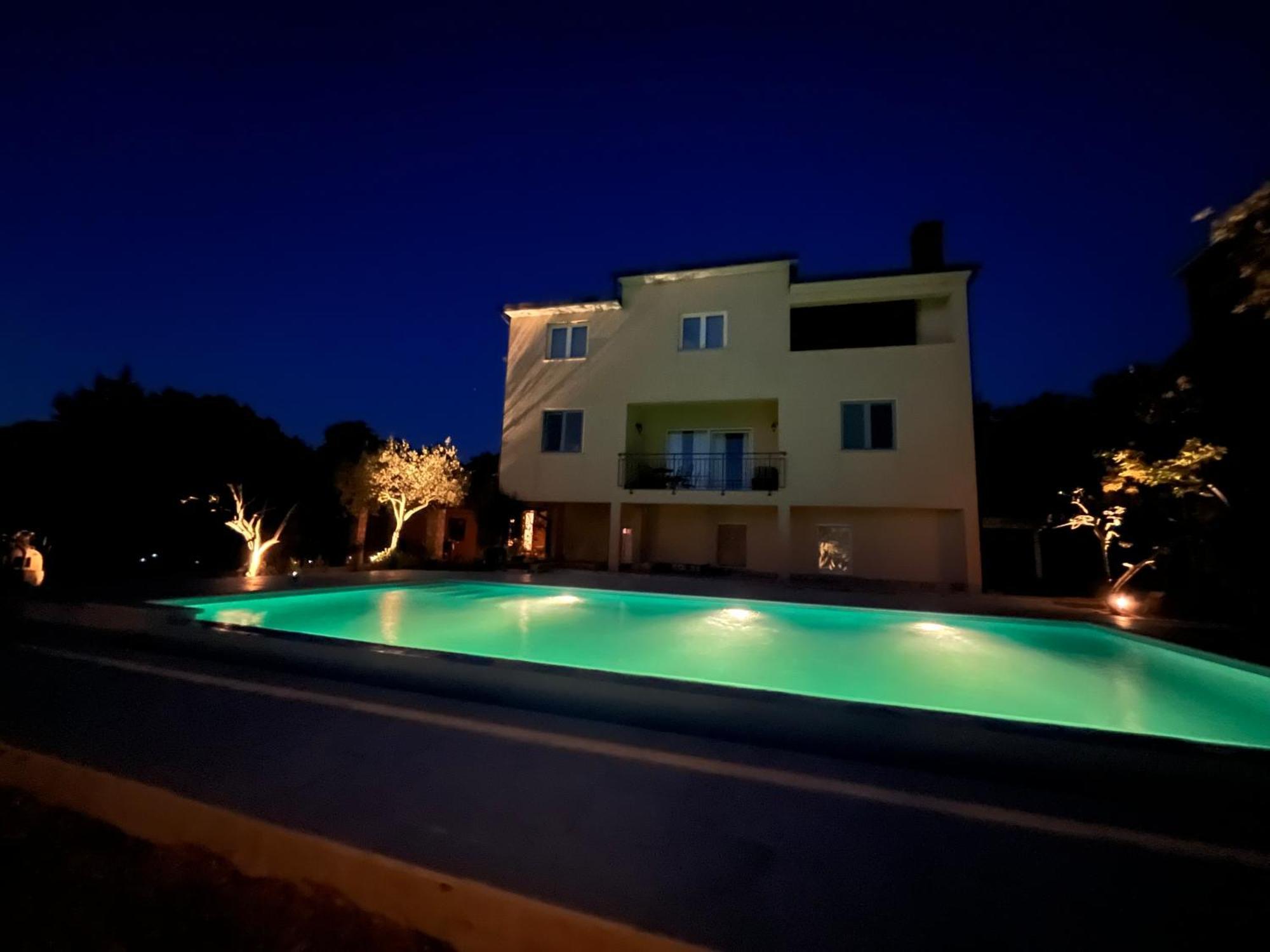 Apartments Fra & Mar With Swimming Pool In 2025 Sorici Exterior photo
